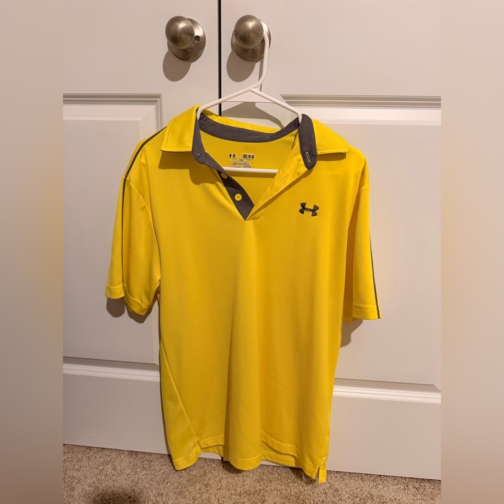 UNDER ARMOUR - Yellow Polo Shirt - Men’s Size Medium